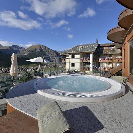 Hotel Baita Montana Livigno Esterno foto